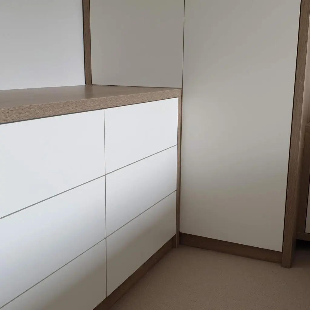 Made to measure wardrobes