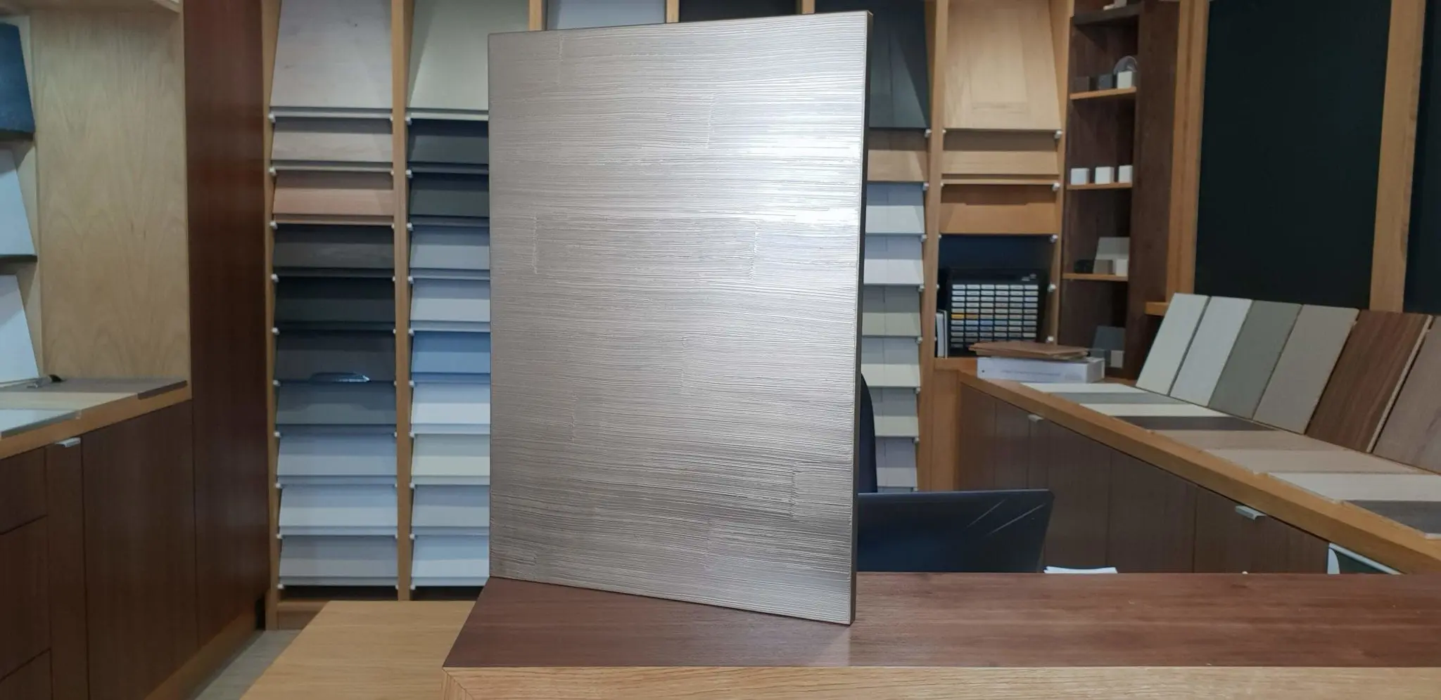 Premium kitchens in metallic finish Metallic lacquerd kitchens