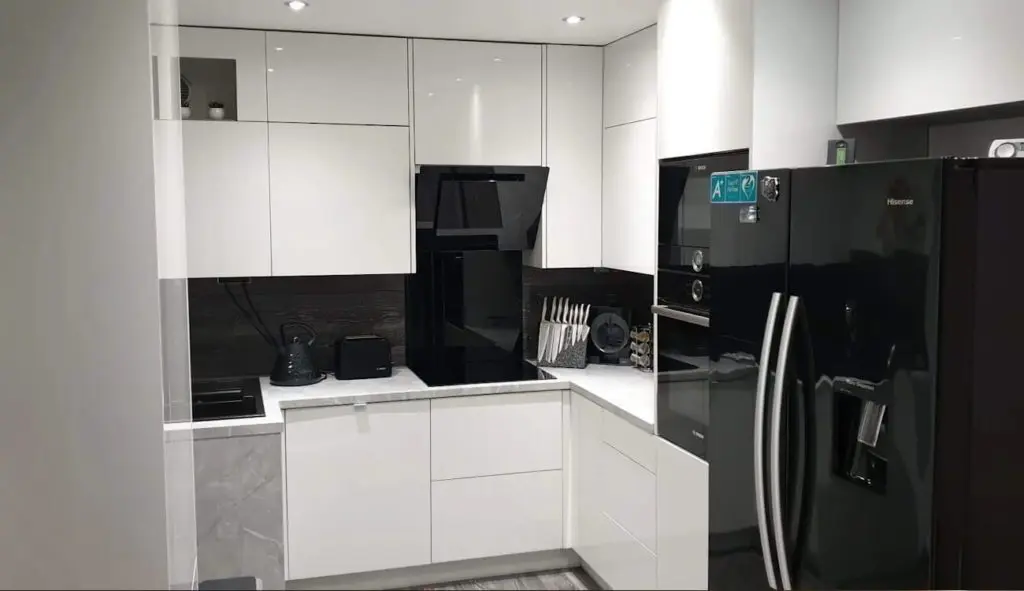 Modern handleless kitchen design drawing in Normanton West Yorkshire for high gloss white units