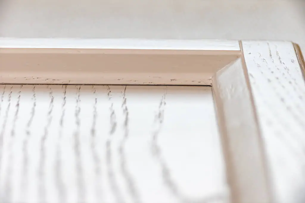 Range of custom made hand painted kitchens offered by JS DECO based in West Yourkshire UK