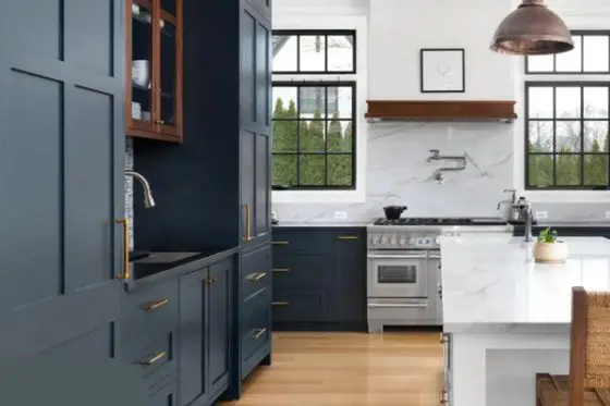 Hand-Painted Kitchen Hand-Painted Kitchen