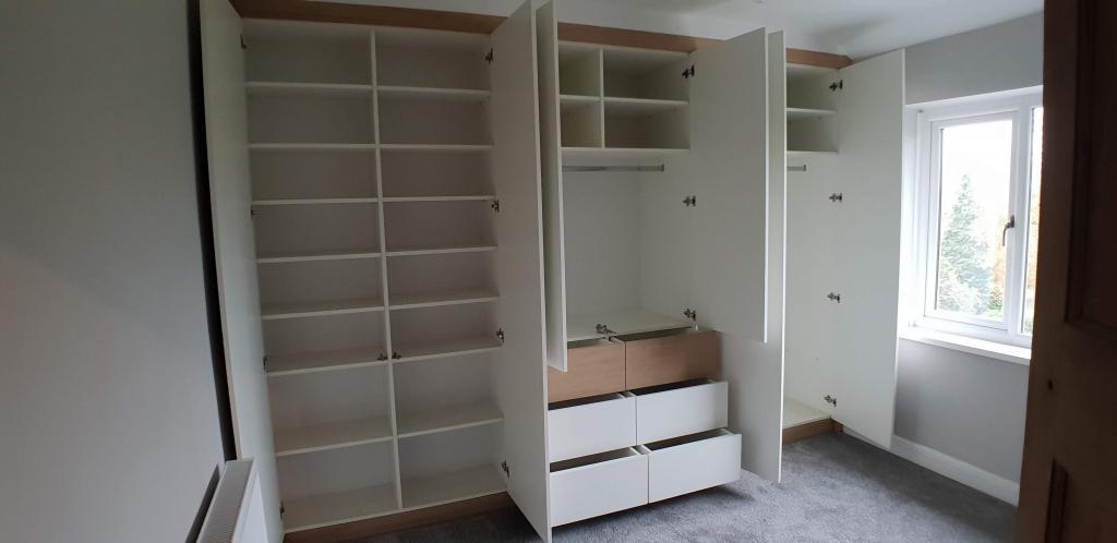 Fitted wardrobe