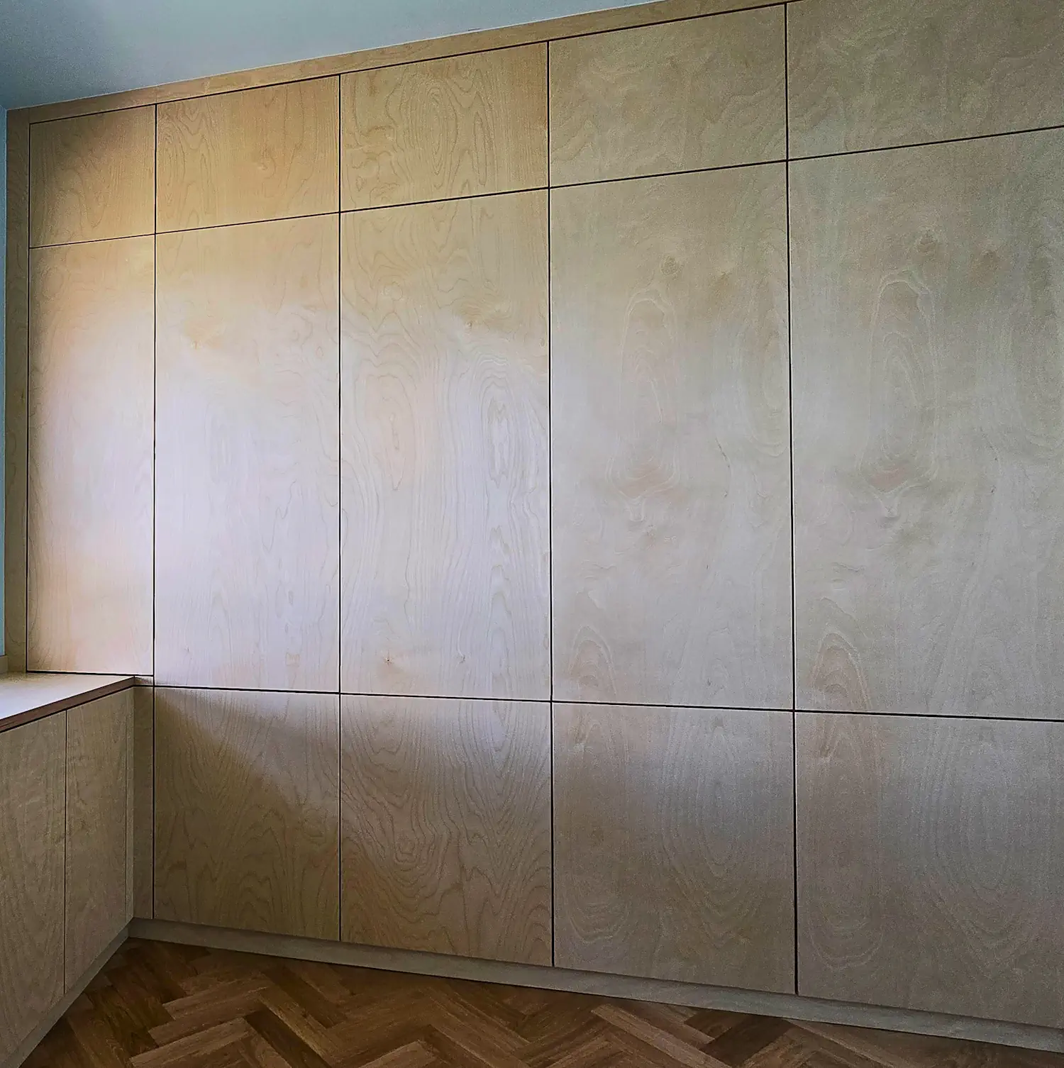 Grain match furniture doors Bespoke furniture with grain matched doors